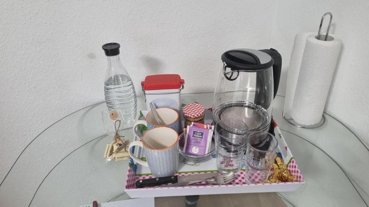 Ferienzimmer Bei Thomas - Gemuetliches Schlaf- Und Wohnzimmer Mit Modernem Bad Ulm Exterior photo